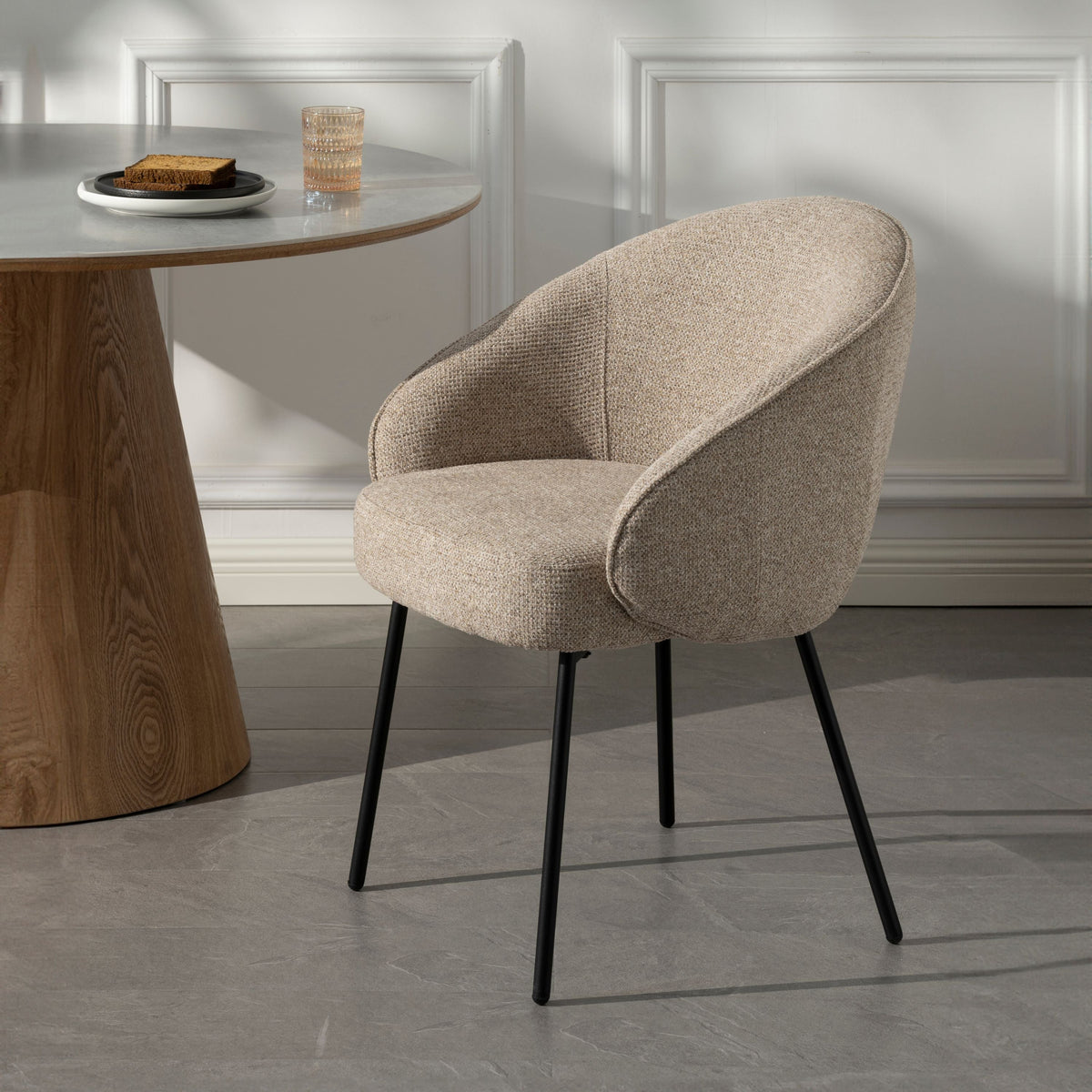 Cleo spisebordsstol taupe sorte ben