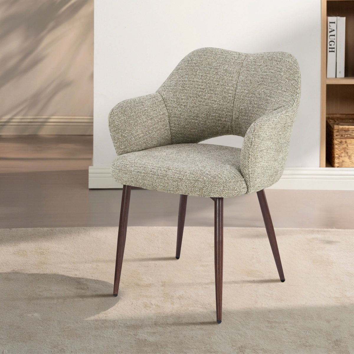 Robbie spisebordsstol beige valnød-look