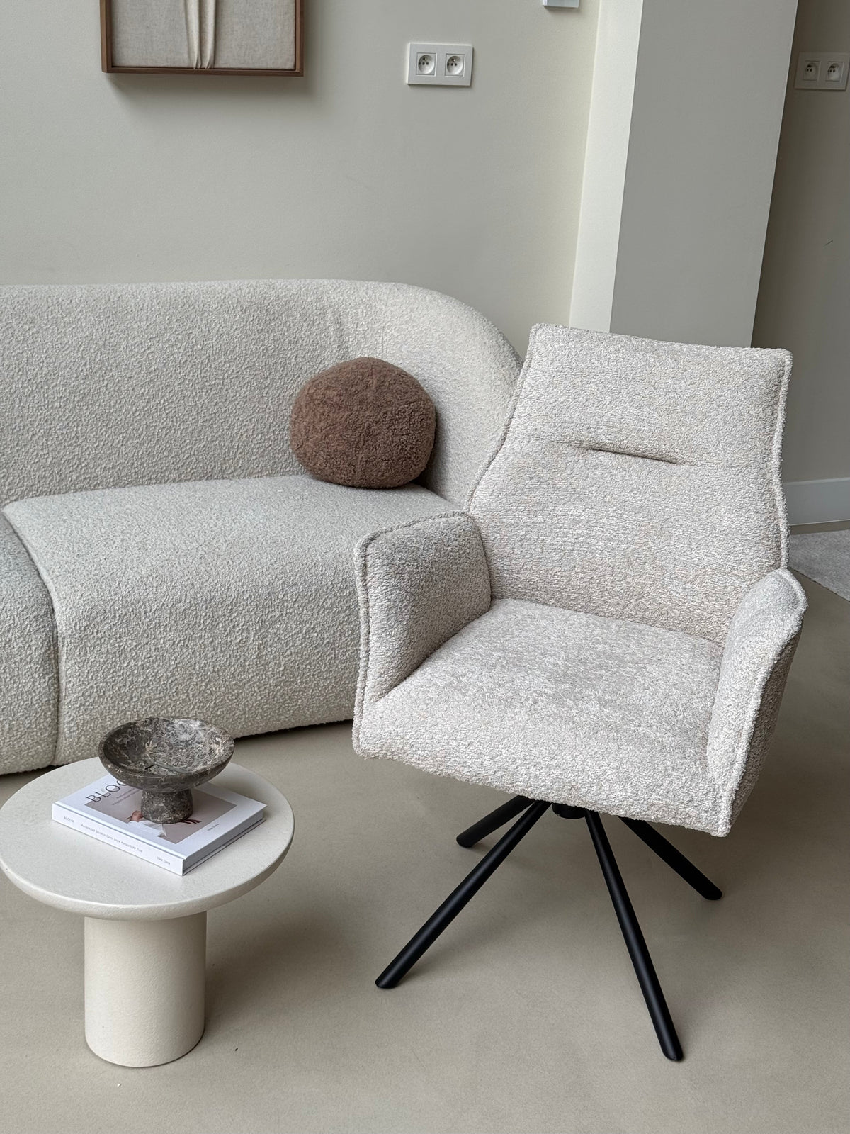 Nora drejestol beige chenille