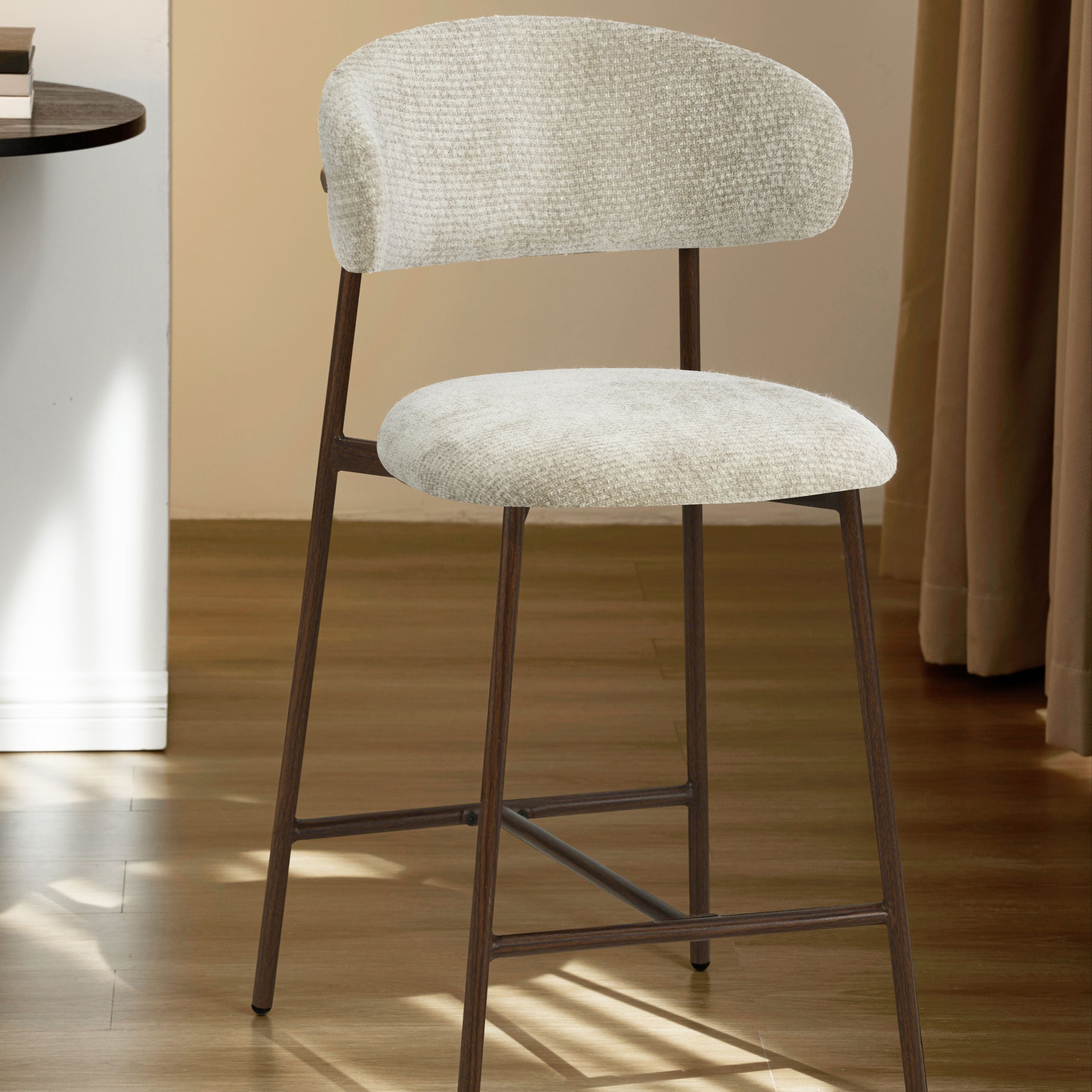 Kiara Barstol - Beige - Valnød-look